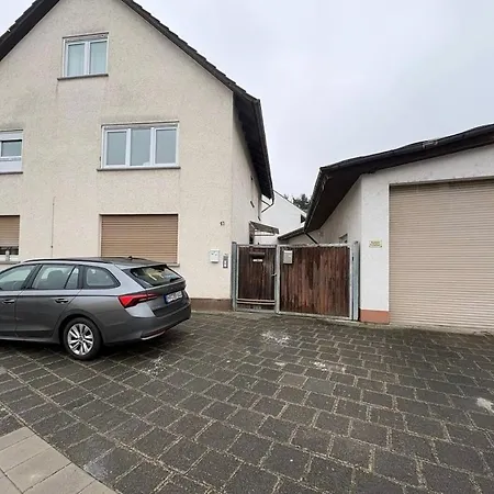 Apartment Modern 2 For Fitters With Parking Space In